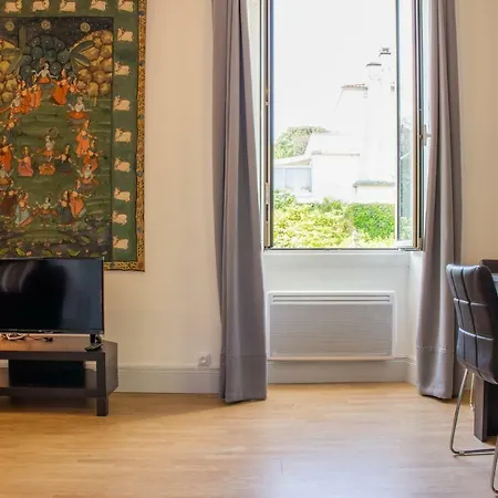 Guestready - Spacious 3-bdr Near La Grande Apartment